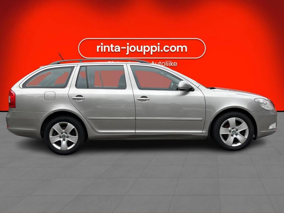 SKODA Octavia 2013