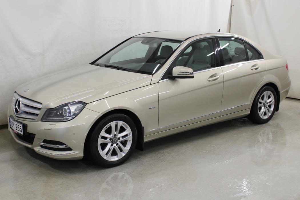 MERCEDES-BENZ C 2012