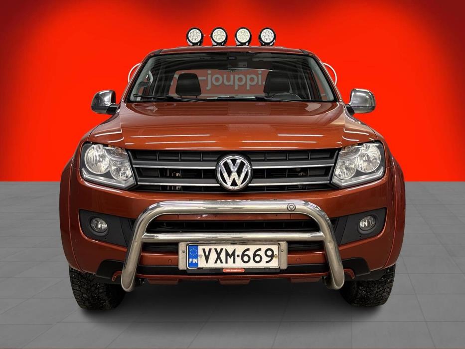 VOLKSWAGEN Amarok 2014