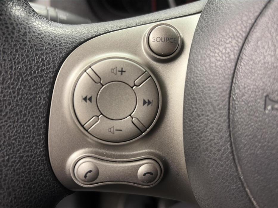 NISSAN Micra 2015