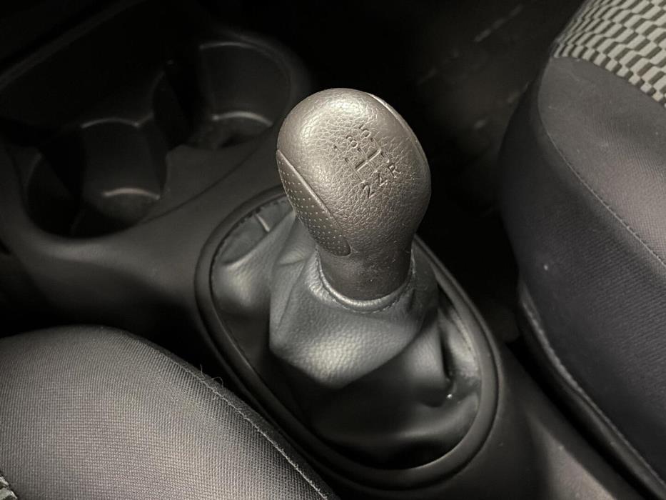 NISSAN Micra 2015