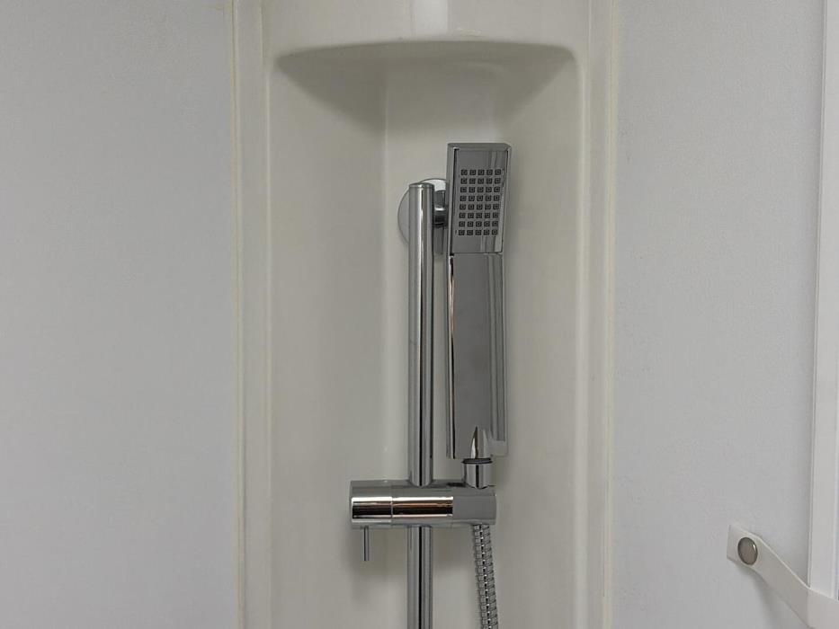 ADRIA MATRIX 650 SF 2015