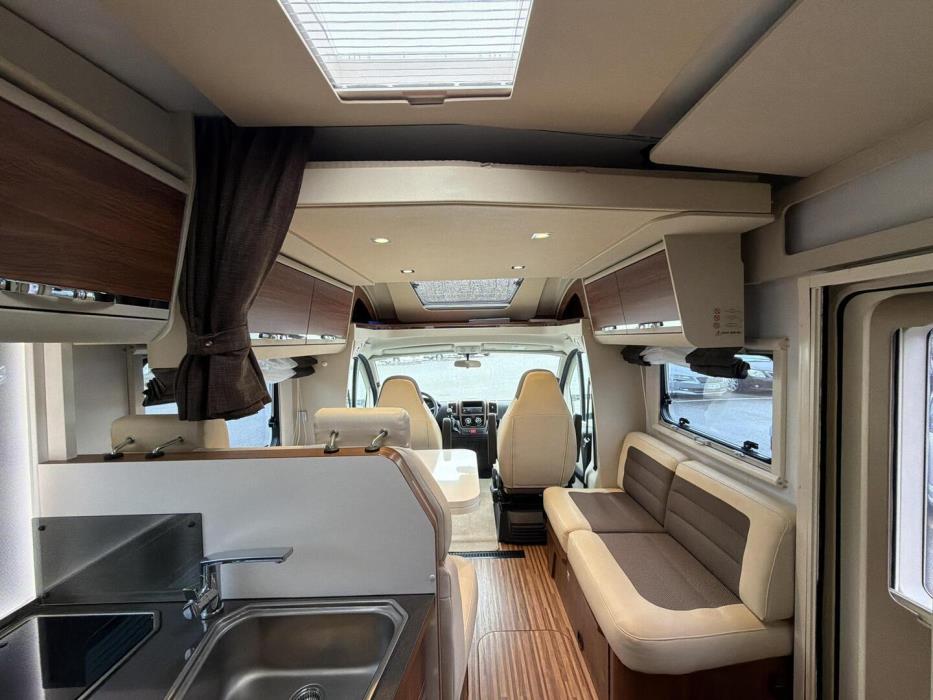 ADRIA MATRIX 650 SF 2015