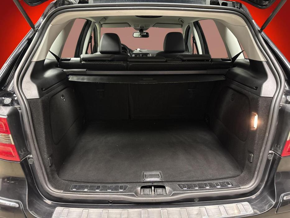 MERCEDES-BENZ B 2010