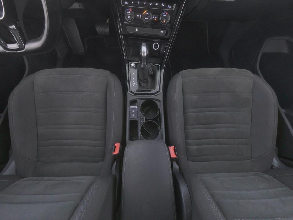 VOLKSWAGEN TOURAN 2019
