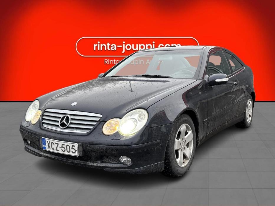 MERCEDES-BENZ C 2004