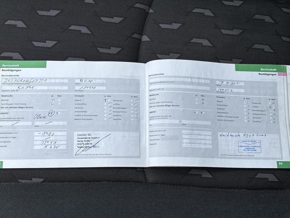 MERCEDES-BENZ C 2004