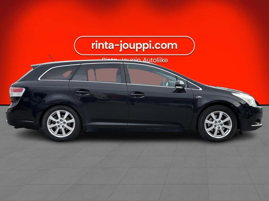 TOYOTA Avensis 2009