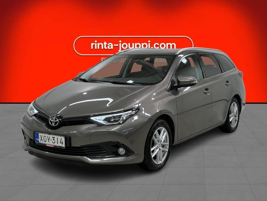TOYOTA Auris 2018
