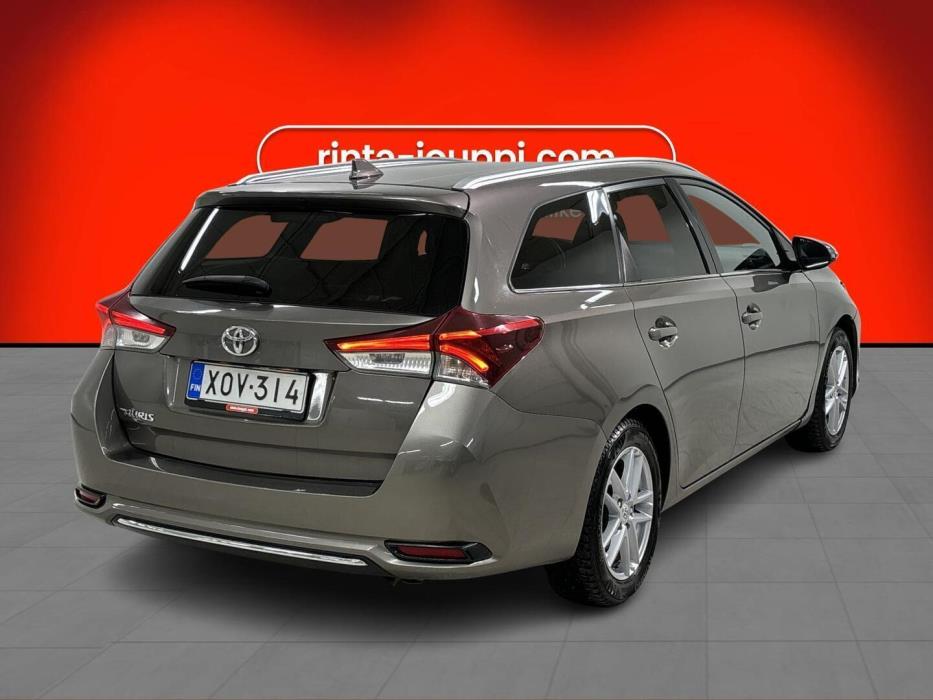 TOYOTA Auris 2018