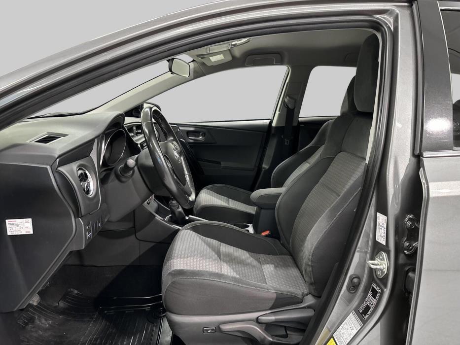 TOYOTA Auris 2018