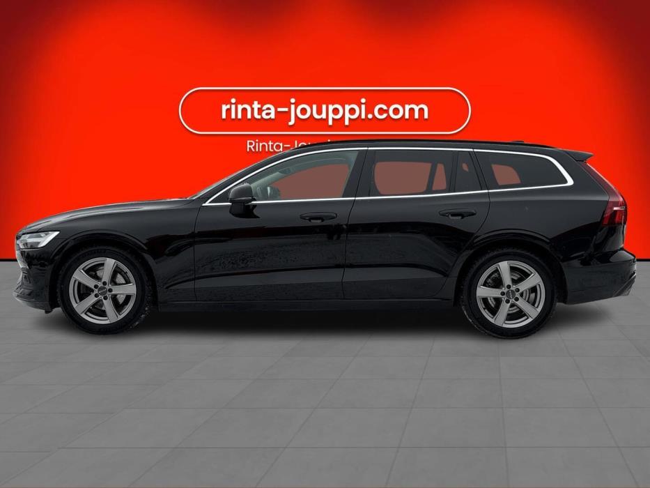 VOLVO V60 2022
