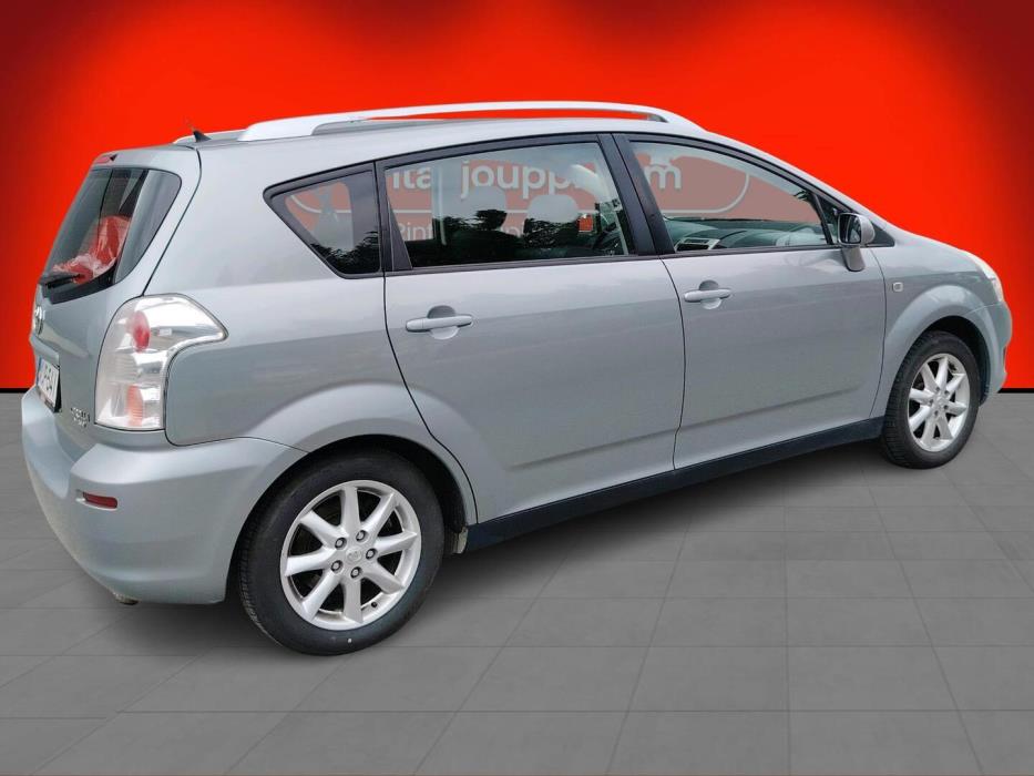 TOYOTA Corolla Verso 2009