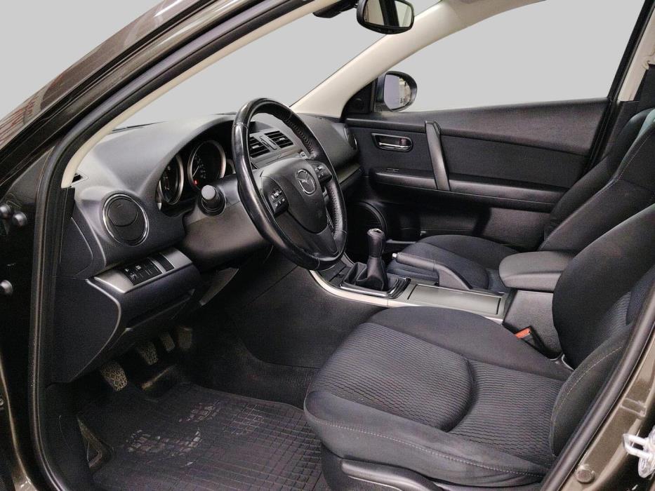 MAZDA 6 2010