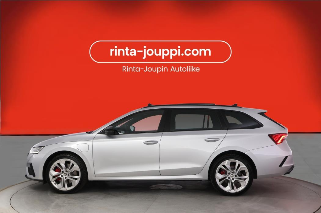 SKODA OCTAVIA 2022