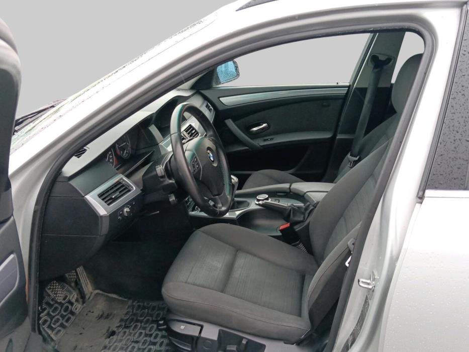 BMW 520 2008