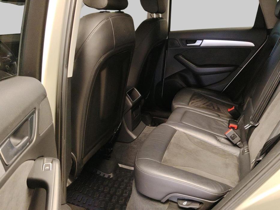 AUDI Q5 2015