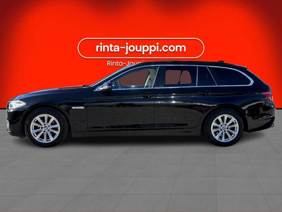 BMW 518 2015