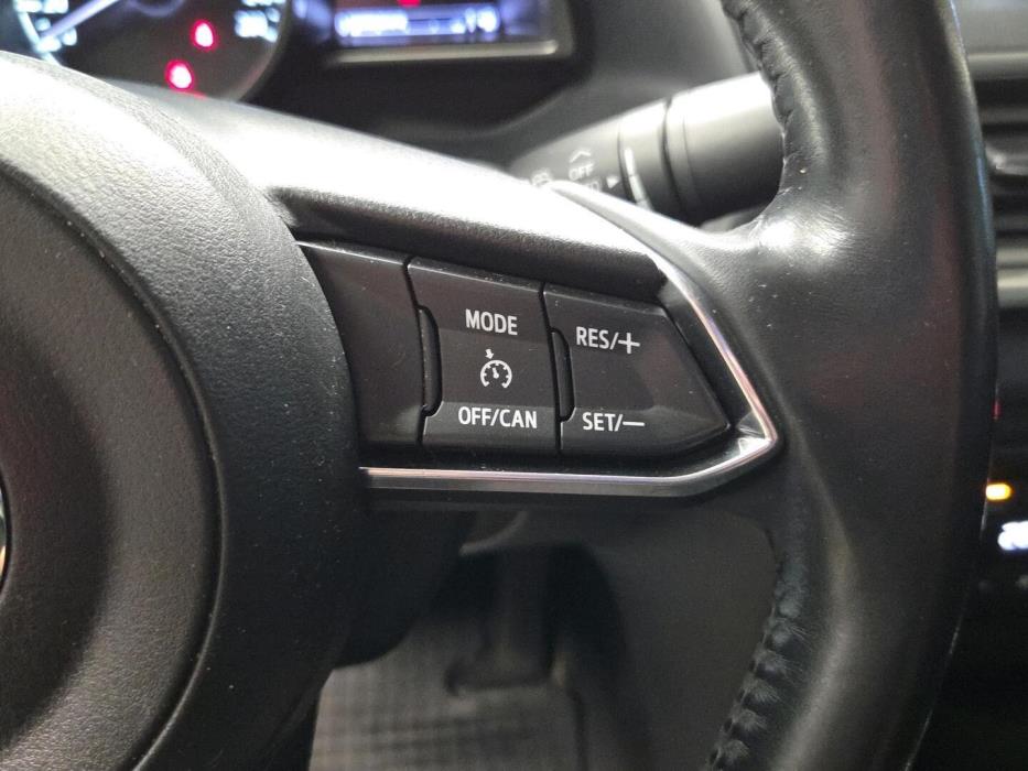 MAZDA 3 2017