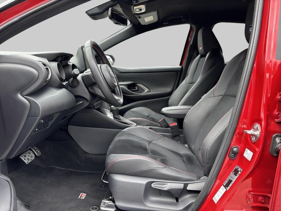 TOYOTA YARIS 2022