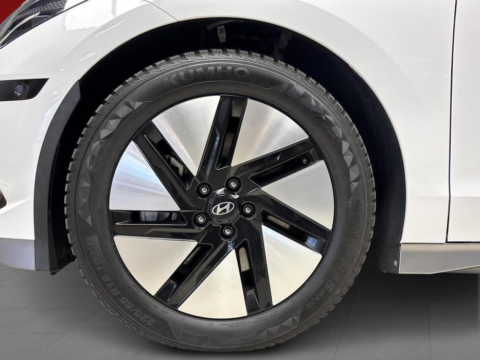 HYUNDAI IONIQ 6 2024