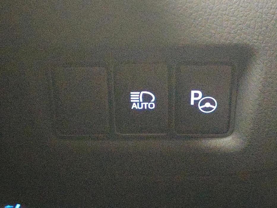 TOYOTA C-HR 2019