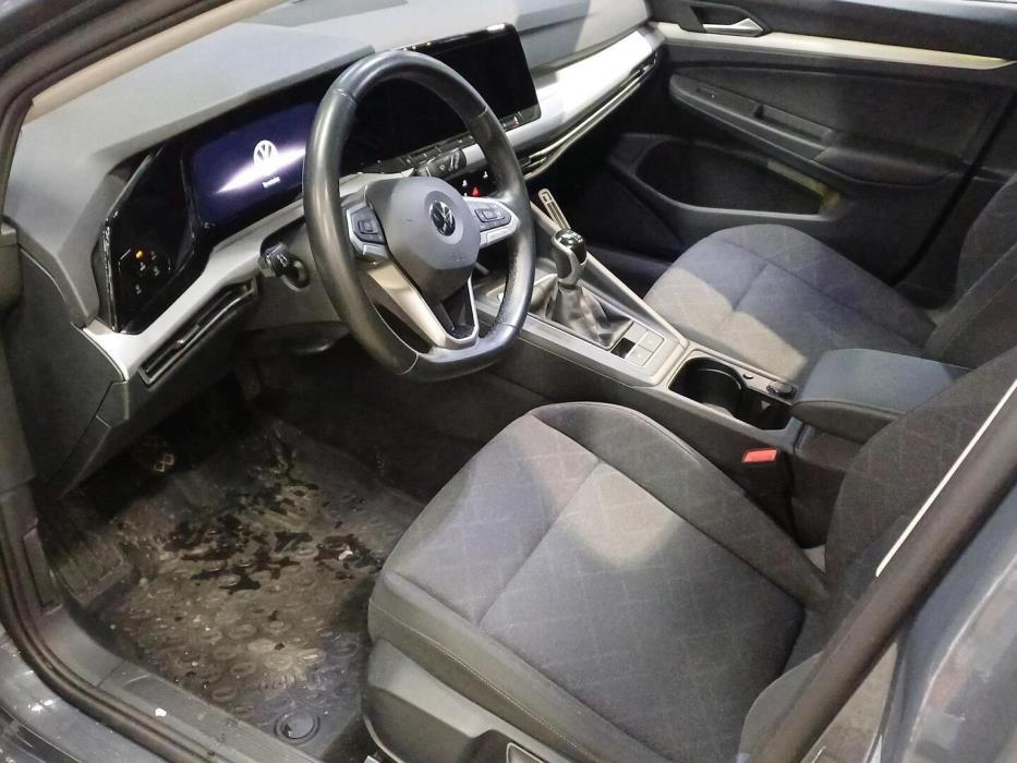 VOLKSWAGEN Golf 2022