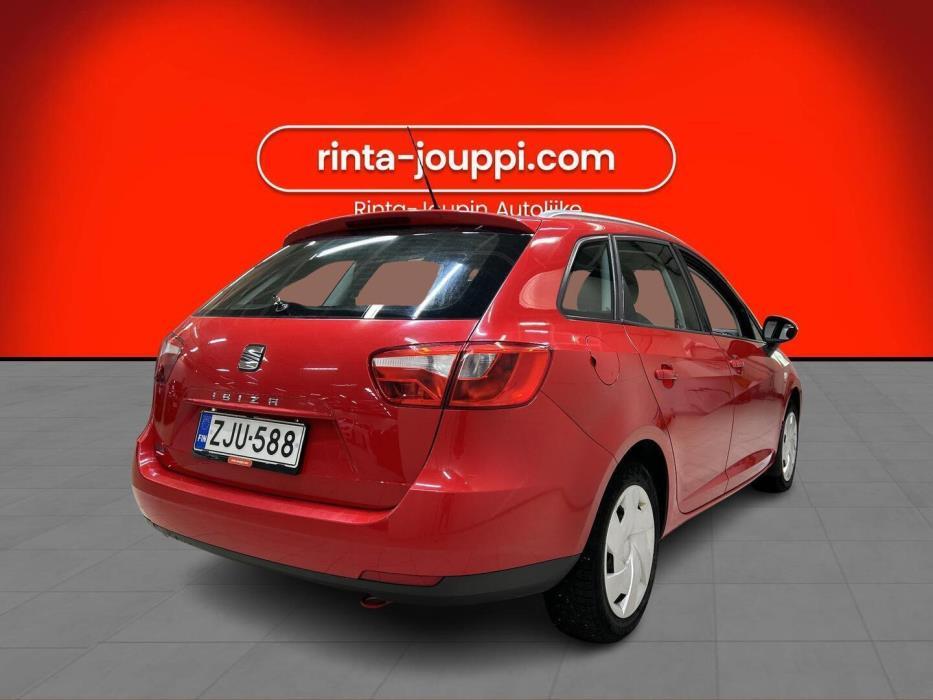 SEAT Ibiza ST 2013