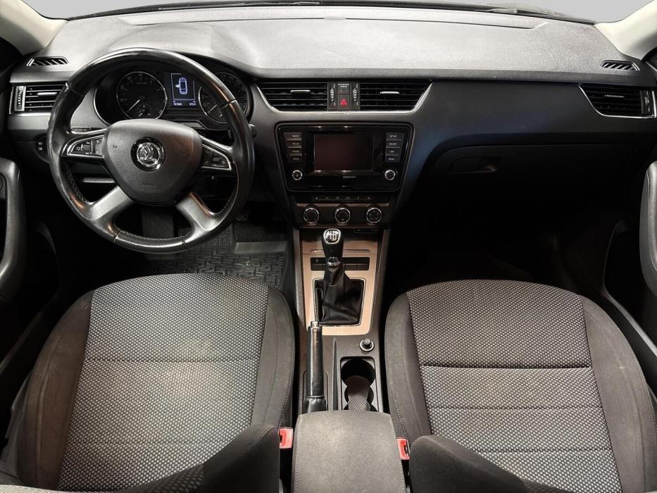 SKODA Octavia 2015
