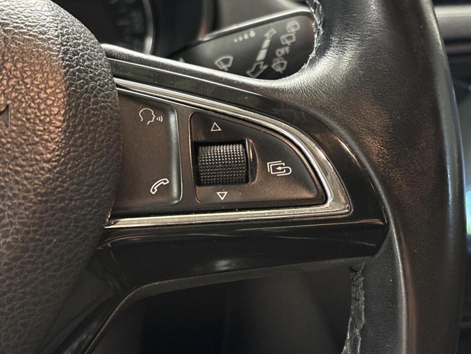 SKODA Octavia 2015