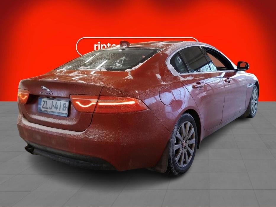 JAGUAR XE 2016