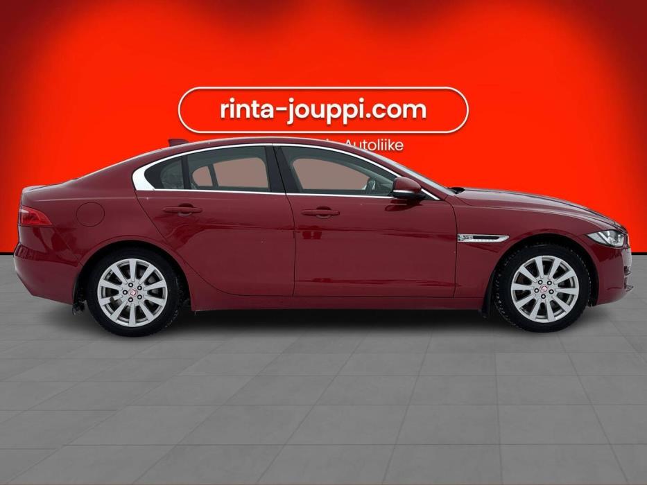 JAGUAR XE 2017