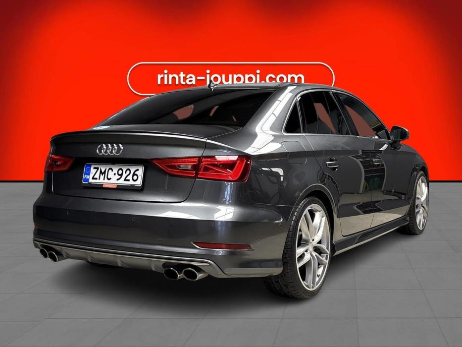 AUDI S3 2015
