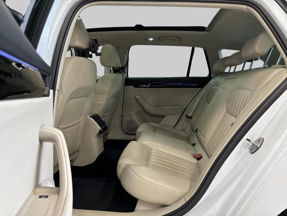 SKODA Superb 2019