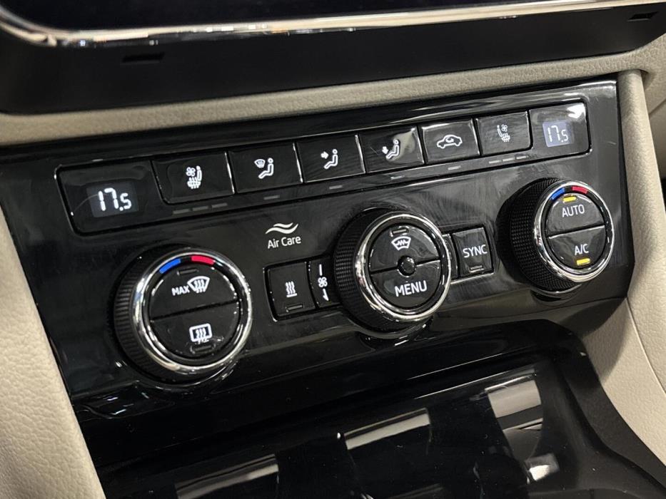 SKODA Superb 2019