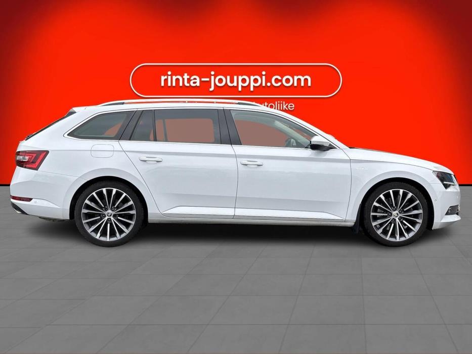 SKODA Superb 2019