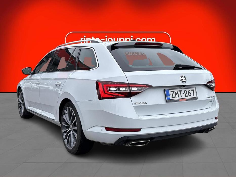 SKODA Superb 2019
