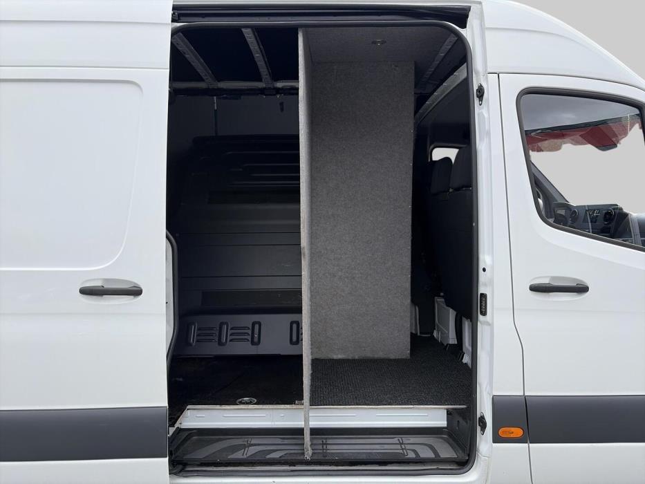 MERCEDES-BENZ Sprinter 2022