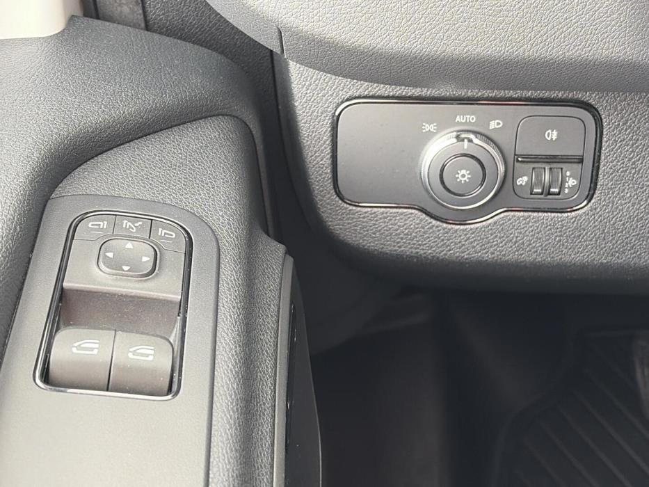 MERCEDES-BENZ Sprinter 2022