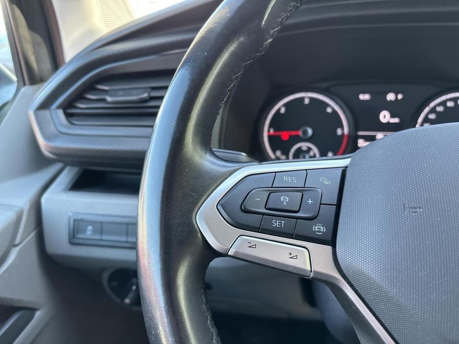 VOLKSWAGEN Transporter 2022
