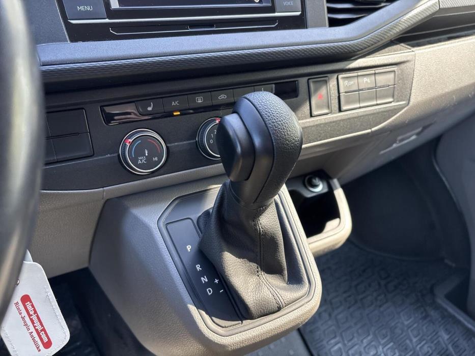 VOLKSWAGEN Transporter 2022