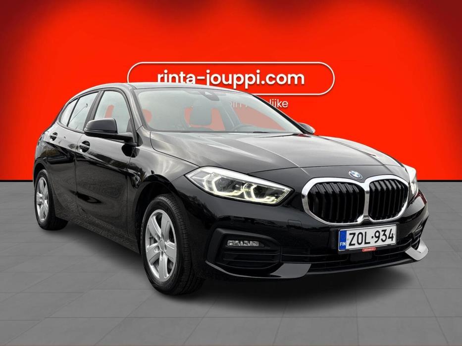 BMW 118 2022