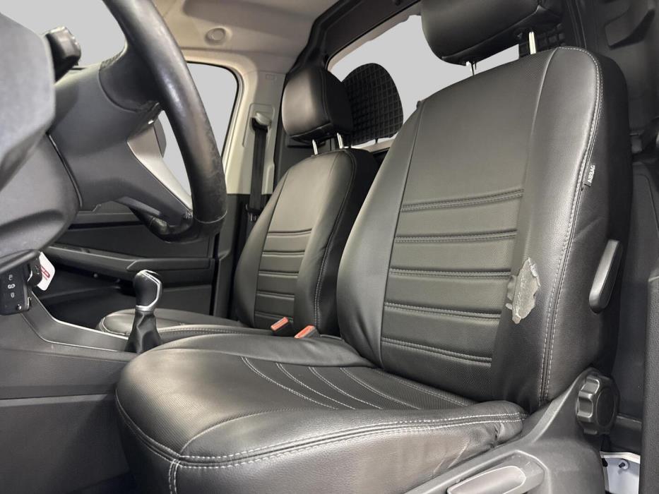 VOLKSWAGEN Caddy 2025