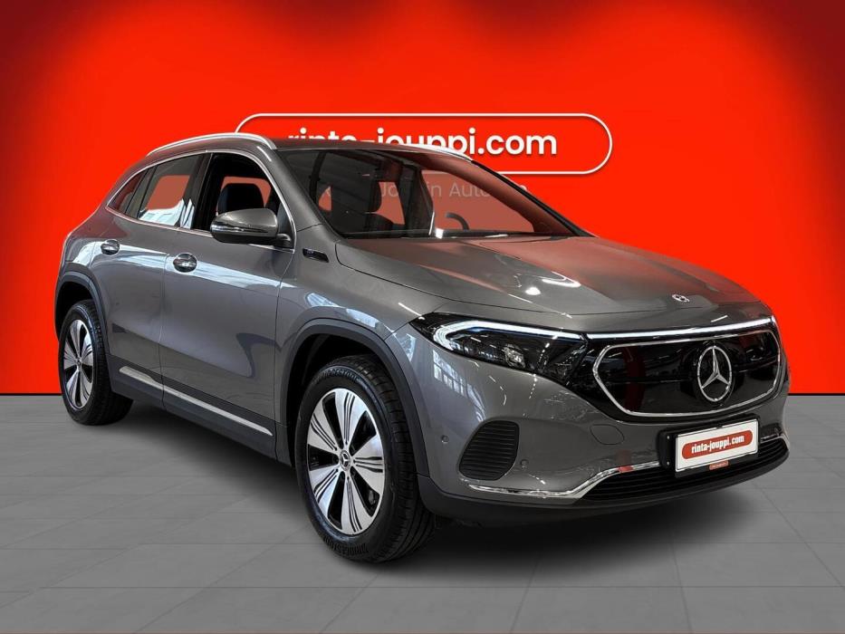MERCEDES-BENZ EQA 2022