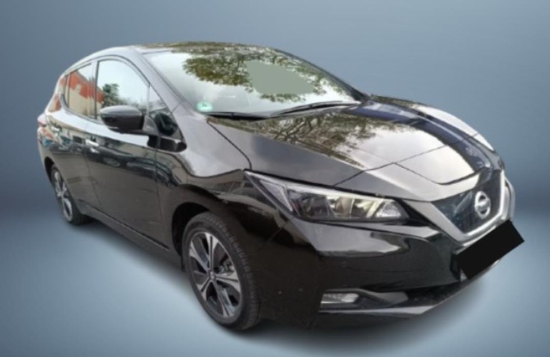 NISSAN LEAF 2022