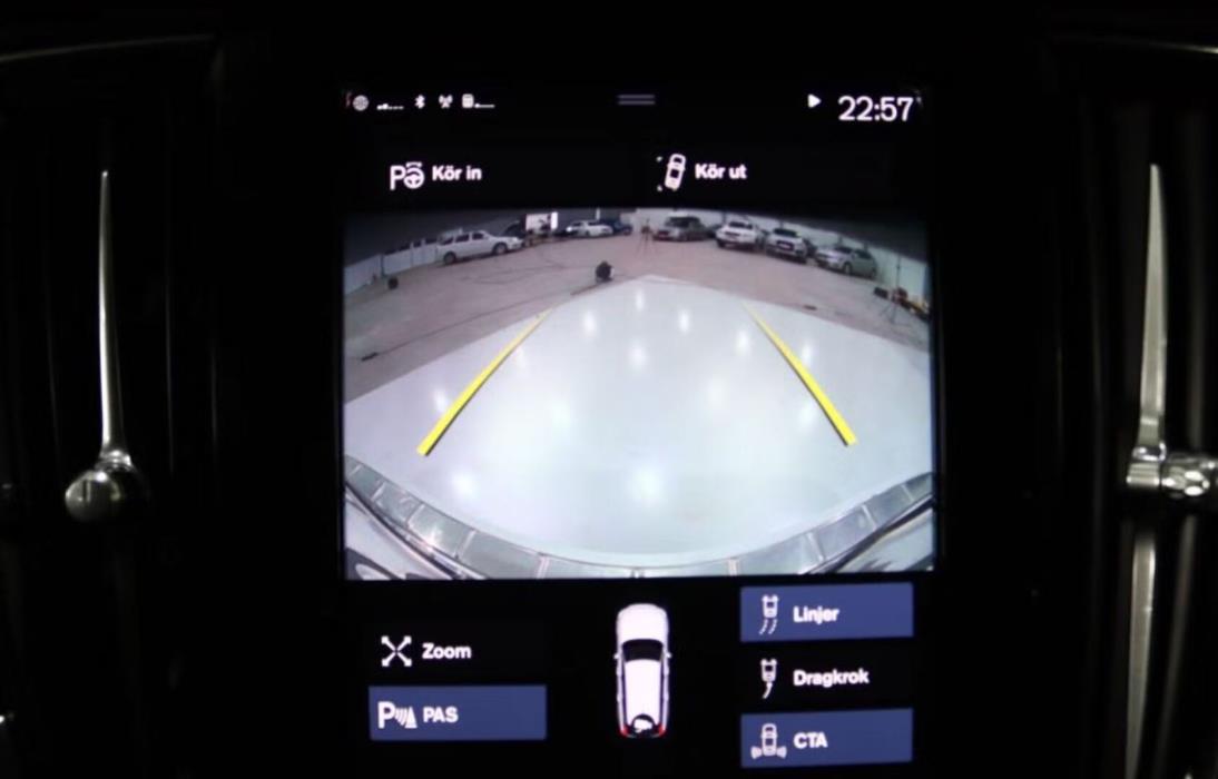 VOLVO V90 CROSS COUNTRY 2017