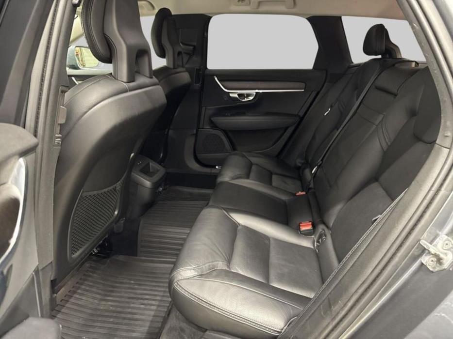 VOLVO V90 CROSS COUNTRY 2018