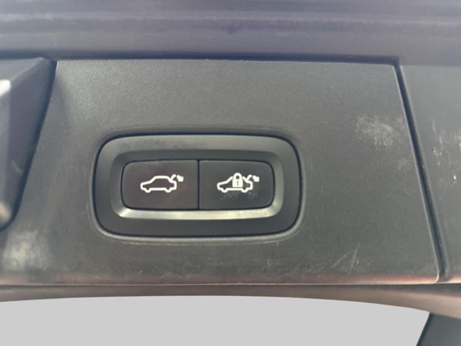 VOLVO V90 CROSS COUNTRY 2018