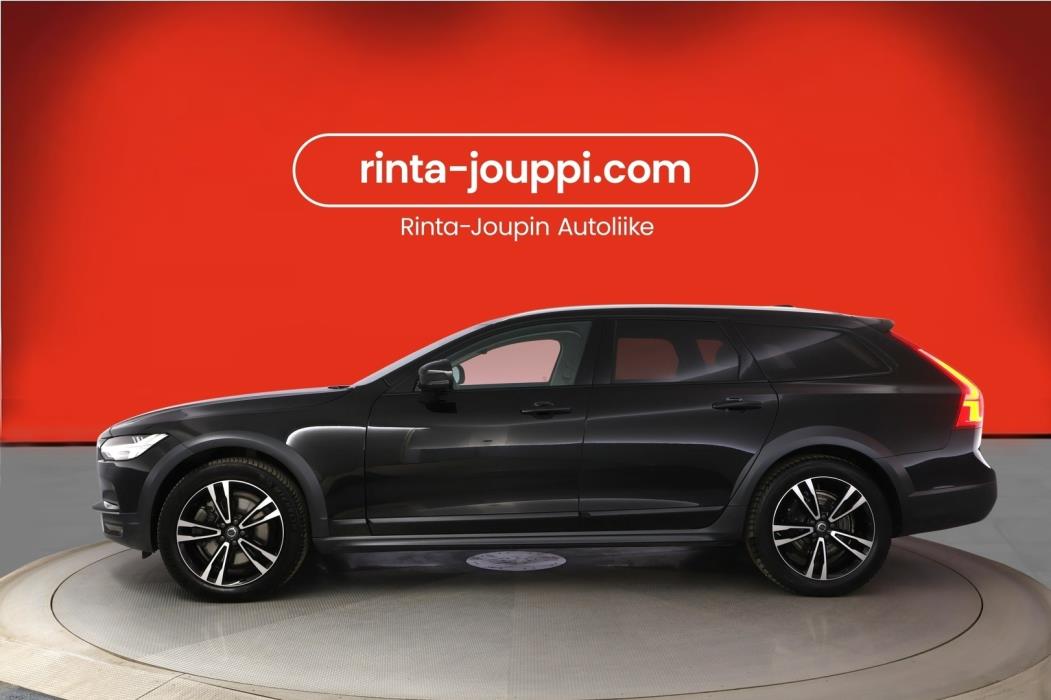 VOLVO V90 CROSS COUNTRY 2017