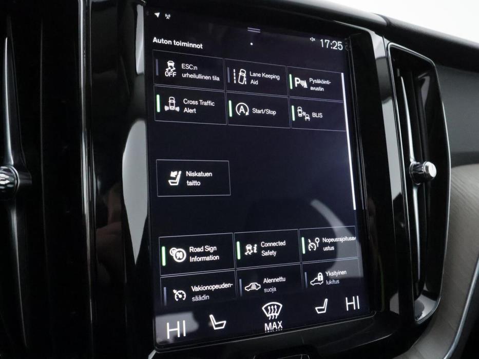 VOLVO XC60 2018
